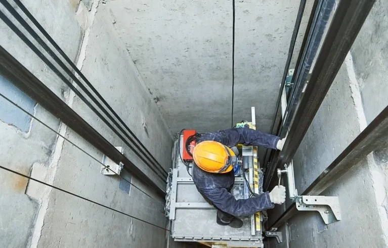 lift under maintenance in chengalpattu